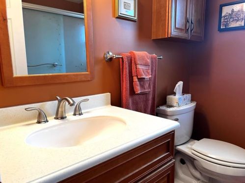 1477 Prospect Rd, Pittsburgh PA 15227-3733 exterior