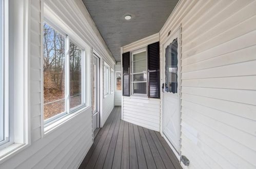 22 Oakland Ave, Providence RI  02919-4307 exterior