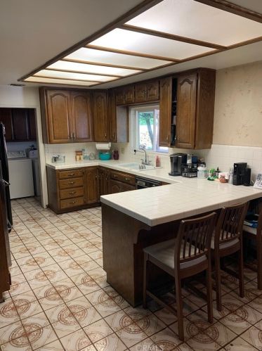 1350 Orange St, Riverside CA 92501-1631 exterior