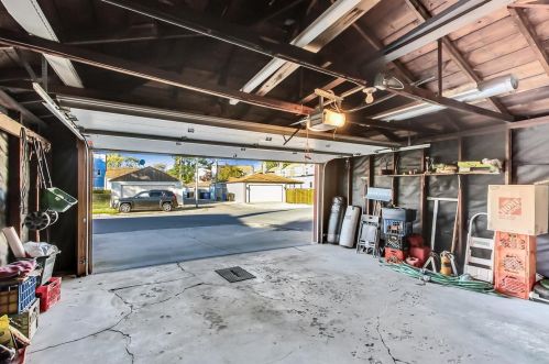 9401 Justine St, Chicago IL 60620-5129 exterior