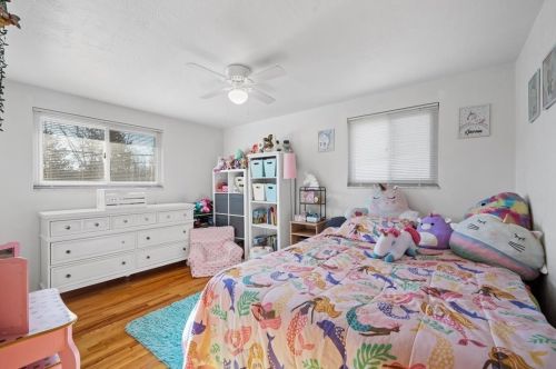 1300 Blue Jay Dr, Pittsburgh PA  15243-1206 exterior