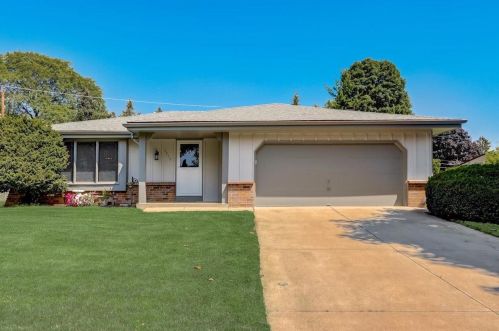 3802 Tupelo St, Milwaukee, WI 53209-1964