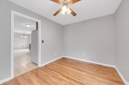 405 Francis St, New Britain CT 06053-3052 exterior