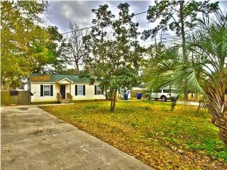 1913 Old Parsonage Rd, Charleston, SC 29414-6206