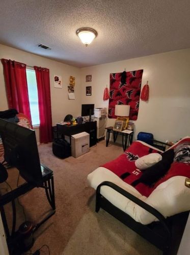 1105 Gordon Rd, Austell GA 30168-5423 exterior