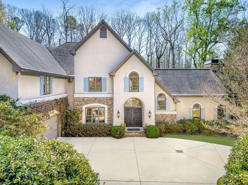 450 Laurel Chase Ct, Atlanta, GA 30327-4654