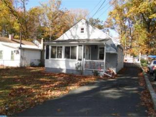 124 Woodland Ave, Trenton NJ  08638-2523 exterior