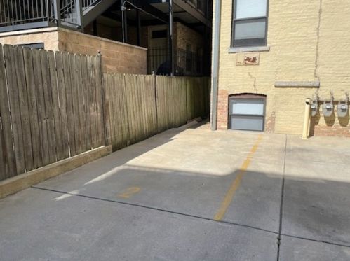 5130 Winchester Ave, Chicago IL 60609-5651 exterior