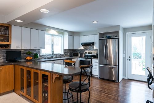 136 Sewalls Fls Rd, Concord NH 03301-4725 exterior