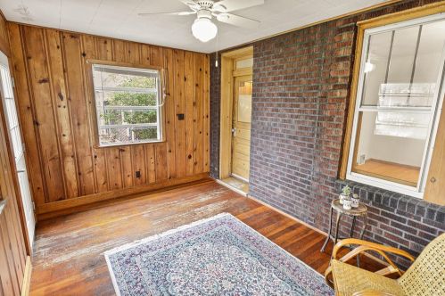 5015 Lindenwood Ave, Saint Louis MO 63109-1728 exterior