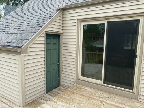 10923 Marion St, Milwaukee WI 53222-1126 exterior