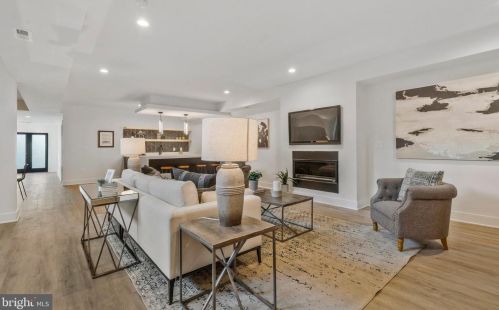 1520 Brookhaven Dr, Mc Lean VA  22101-4127 exterior