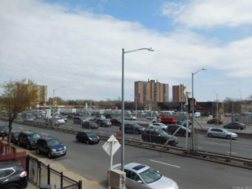 1551 Bruckner Blvd, Bronx NY 10472-6408 exterior