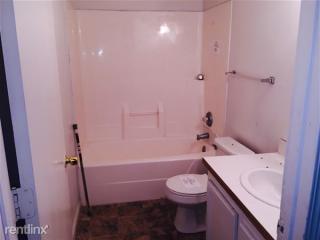 2333 Lasalle St, Indianapolis IN  46218-3752 exterior