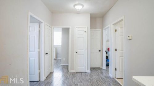 1968 Jones St, Atlanta GA 30344-4108 exterior