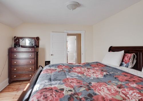 123 Savoy Ave, Springfield MA 01104-2072 exterior