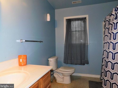 419 California Trl, Browns Mills NJ  08015-5638 exterior