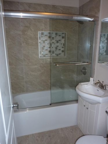 3248 9th Pl, Milwaukee, WI 53215-4721