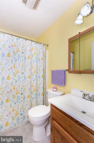 416 Lexington Way, Littlestown PA 17340-1567 exterior