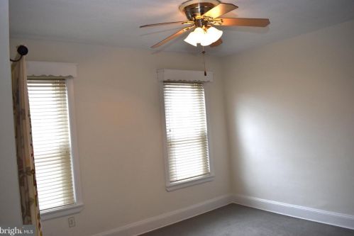 338 Jackson St, Philadelphia PA 19148-3308 exterior