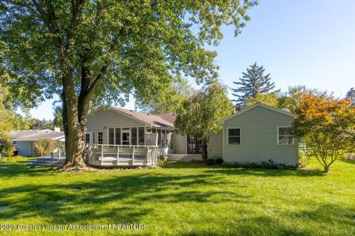 3914 Pr Ln, Dewitt MI exterior