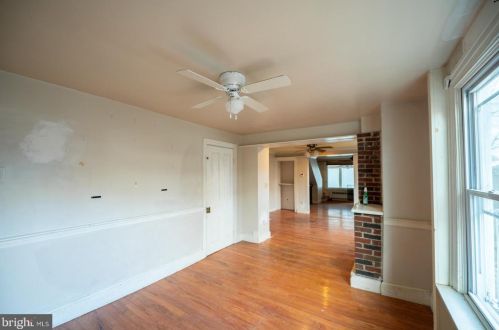 388 Hanover St, Pottstown PA 19464-5327 exterior