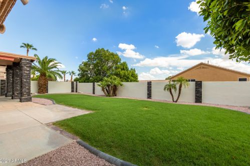 1709 Cathedral Rock Dr, Phoenix AZ 85048-8909 exterior