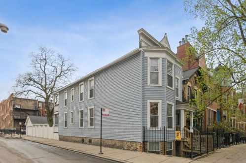 1257 Greenview Ave, Chicago IL  60642-3318 exterior