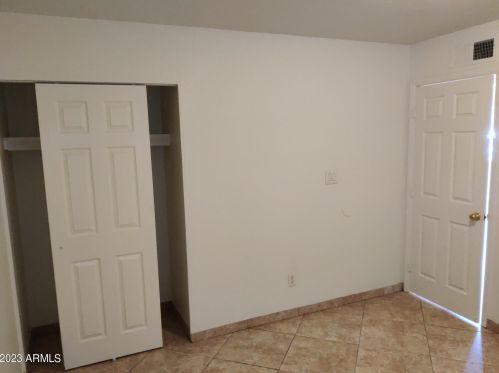 9632 12 Ave, Phoenix AZ 85021-3006 exterior