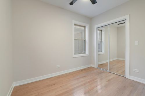 7810 Cressett Dr, Chicago IL  60707-1344 exterior