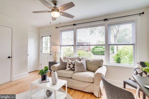 1839 A St, Washington DC 20003-1521 exterior