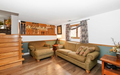 10220 Homan Ave, Chicago IL 60655-3510 exterior