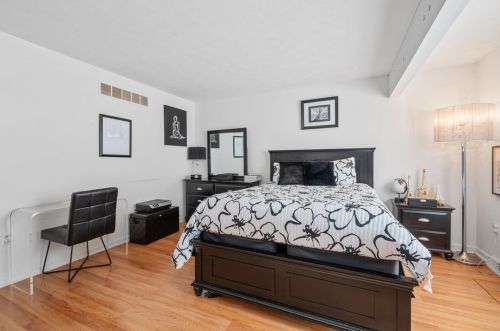 236 Dinwiddie St, Pittsburgh PA 15219-3335 exterior