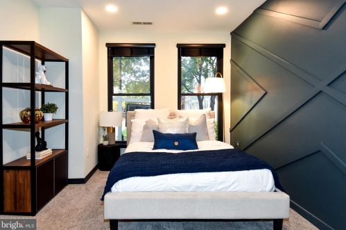 1029 5th St, Washington DC  20002-3533 exterior