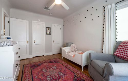 1815 11 Ave, Phoenix AZ 85021-4415 exterior