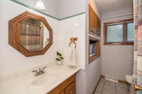 4110 Chambersburg Ave, Duluth MN 55811-5617 exterior