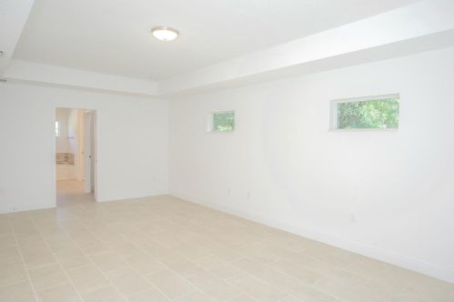 1660 Lexington Dr, Fort Pierce FL 34953-1629 exterior