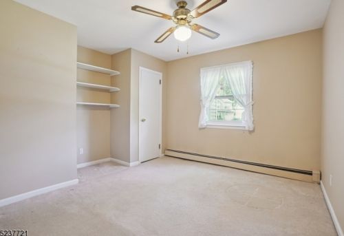 72 Fellswood Dr, Livingston NJ 07039-2238 exterior