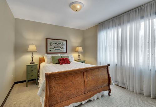 916 21st Ave, Sartell MN 56377-2465 exterior