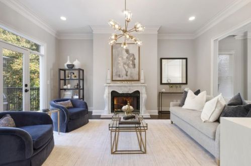 5625 Cross Gate Dr, Atlanta GA 30327-4815 exterior