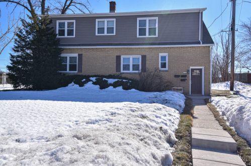 3445 Lynndale Ave, Milwaukee, WI 53221-1103