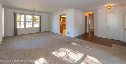 2 Cork Pl, Lacey NJ 08731-5603 exterior