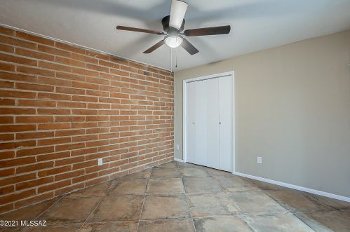 5616 Lee St, Tucson AZ  85712-4208 exterior