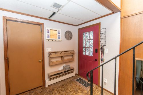 8632 Bottsford Ave, Milwaukee WI 53228-2838 exterior