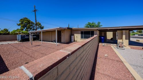 8648 Kenyon Dr, Tucson AZ  85710-4234 exterior