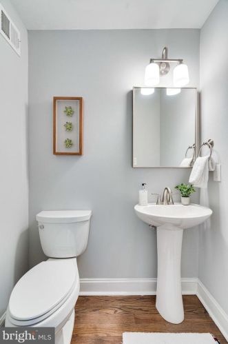 2800 13th St, Washington DC 20017-2435 exterior