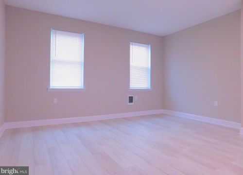 1904 2nd St, Philadelphia PA 19122-1939 exterior