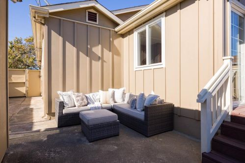 318 Aviador Ave, Millbrae CA 94030-2705 exterior