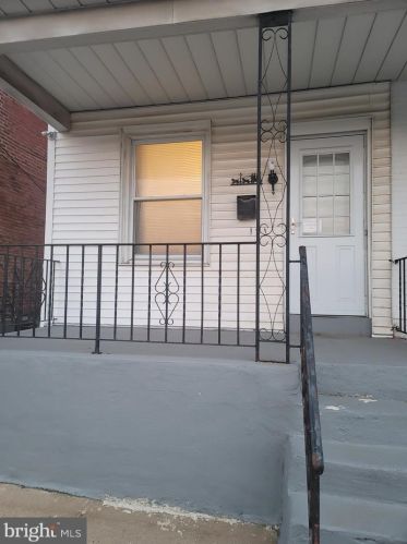 121 Miller St, Trenton, NJ 08638-4129