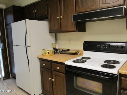 5122 Edgemont Ave, Phoenix AZ  85008-1642 exterior